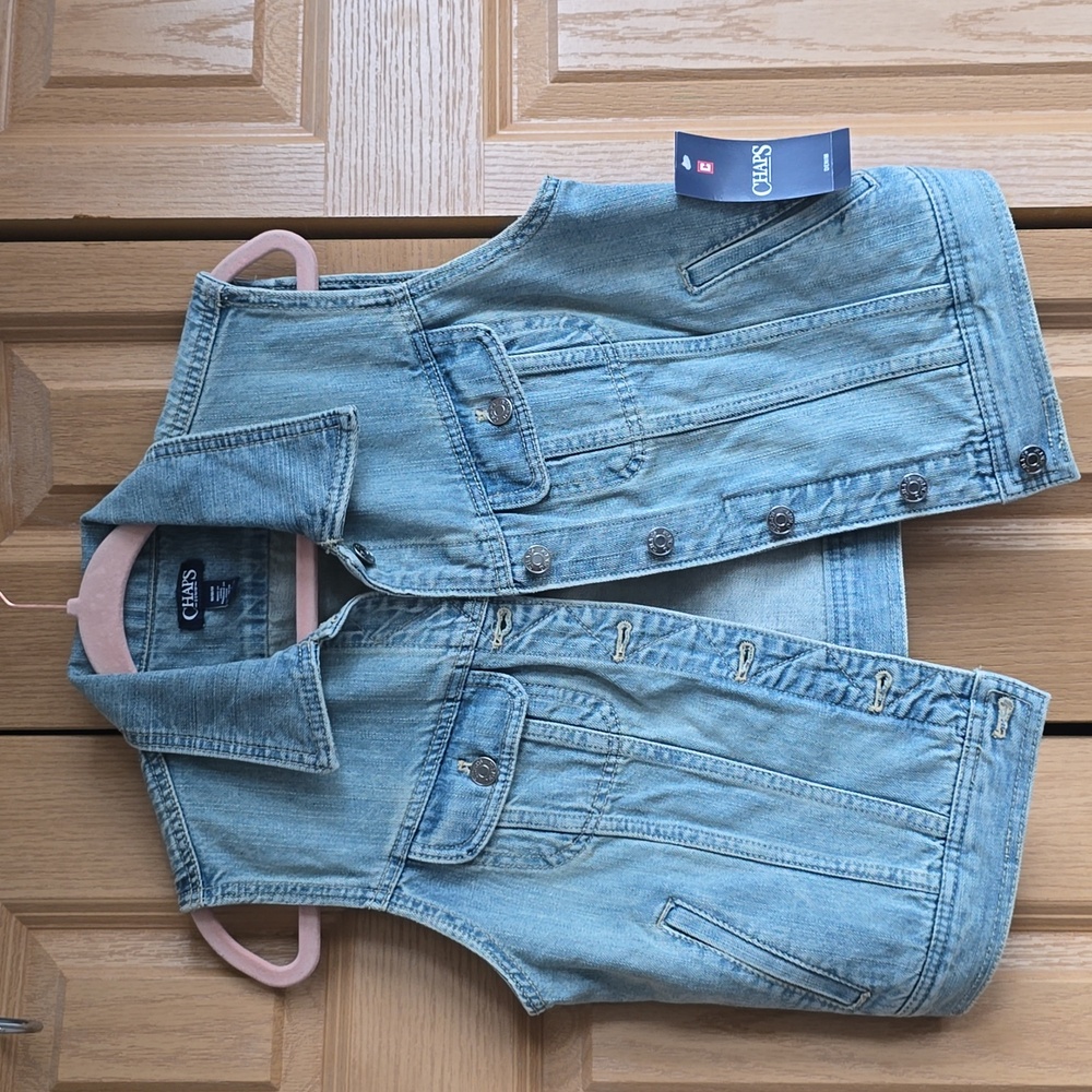 NWT Denim Vest by Chaps sz M